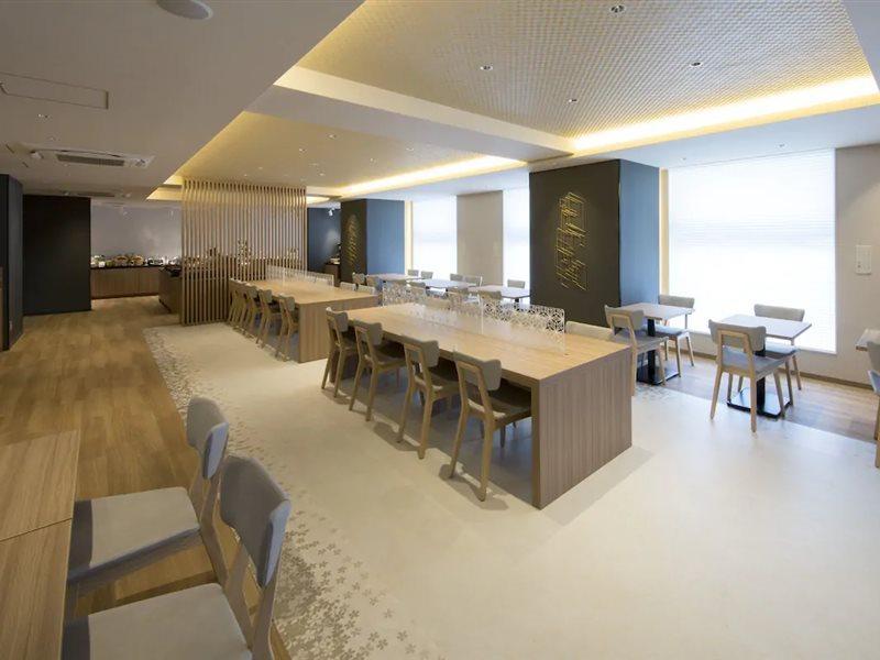 ชิซุเตตสึ โฮเต็ล พรีซิโอ ชิโจะ
